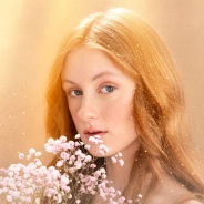 Запишитесь на осветление бровей  в "Пальчики"